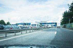 A1 motorway, highway, Zagreb/Lucko, sign Cestarina, Pay Toll, Autobahngebuhr, Pagamento pedaggio, traffic jam, m