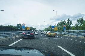 Gorican/Letenye border crossing Croatia - Hungary, HR-HUN, traffic jam, motorcade