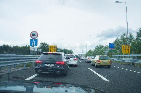 Gorican/Letenye border crossing Croatia - Hungary, HR-HUN, traffic jam, motorcade