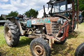 Zebnicka traktoriada, tractors, race