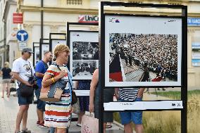 Moments of the Velvet Revolution, 30th anniversary, A photography exhibition