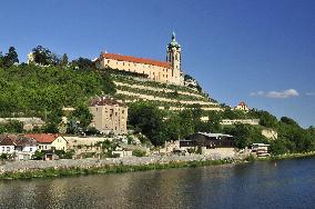 castle, river Labe, Melnik