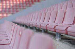 empty tribune, match without spectators, ban