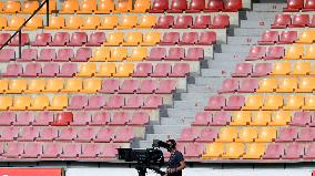 empty tribune, match without spectators, ban
