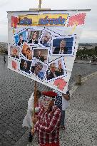 Demonstration against political oppression in the Czech Republic, Prague Castle