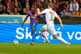 JOEL KAYAMBA, SIMEN JUKLEROD