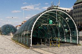 Entrance to the vestibule of metro station Hradcanska, entrance, Prague, metro