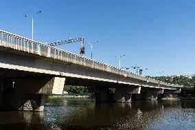 Barikadniku bridge, Prague