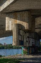 Barrandov bridge, Prague, circle, transport