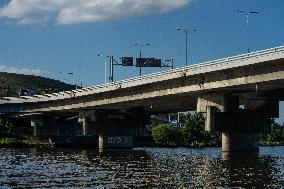 Barrandov bridge, Prague, circle, transport