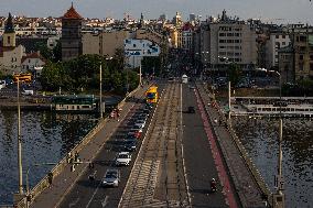 Stefanik bridge, Prague