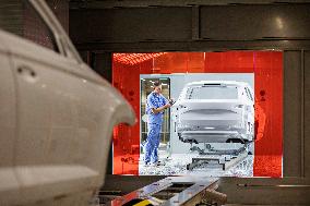 Skoda Auto, production plant, new paint shop