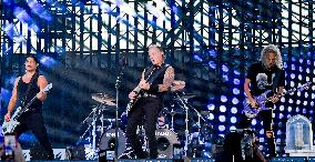 Robert Trujillo, James Hetfield, Kirk Hammett, Metallica