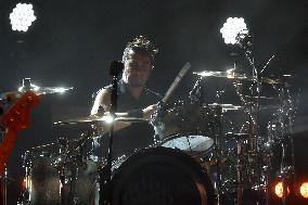 Pete Parada, The Offspring, concert