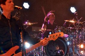 Pete Parada, The Offspring, concert