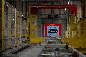Skoda Auto, production plant, new paint shop