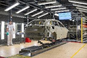 Skoda Auto, production plant, new paint shop