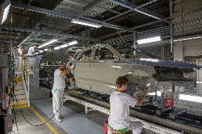 Skoda Auto, production plant, new paint shop