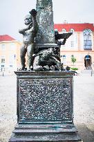Via Lucis (Way of Light) bronze obelisk by Ivan Theimer, Masaryk Square, Uhersky Brod