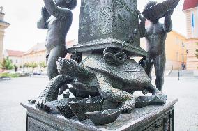 Via Lucis (Way of Light) bronze obelisk by Ivan Theimer, Masaryk Square, Uhersky Brod