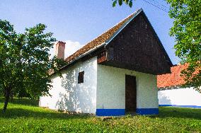 Stara Hora and Kojiny at Vlcnov, traditional wine cellars