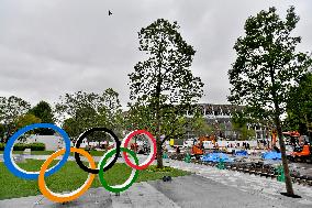 New National Stadium in Tokyo under construction, Olympic Rings