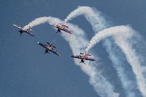 CIAF aviation show, group Flying Bulls