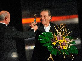 Karel Gott, singer of the year