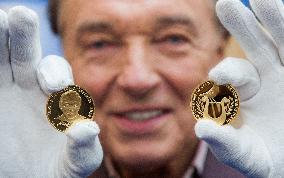 Karel Gott, medals