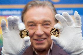 Karel Gott, medals