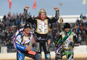 JASON DOYLE, ANDZEJS LEBEDEVS, PATRYK DUDEK