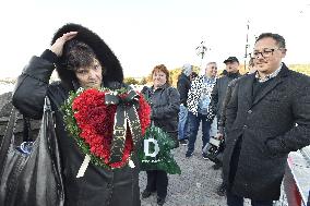 public ceremony to pay last respects to Karel Gott, Zofin Palace, fans, visitors, waiting