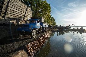 fishermen, fishing, fish, Rozmberk pond