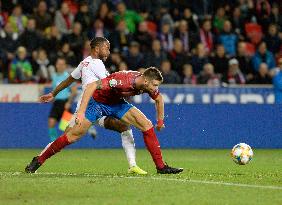 Raheem Sterling, Ondrej Celustka