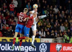 Tomas Soucek, Zdenek Ondrasek, Michael Keane