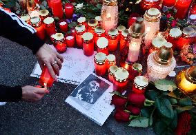 pious place in front of Karel Gott's house in Prague, Bertramka