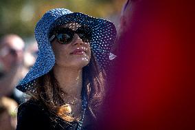 hat, woman, Grand Pardubice steeplechase