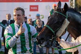 Theophilos with jockey Josef Bartos