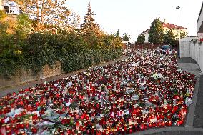 pious place in front of Karel Gott's house in Prague, Bertramka