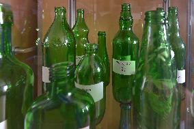 Production of glass bottles, company O-I