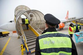 air carrier SkyUp Airlines launches flights from Pardubice, Czech Republic, to Kiev, Ukraine, Boeing 737-800 airliner, plane