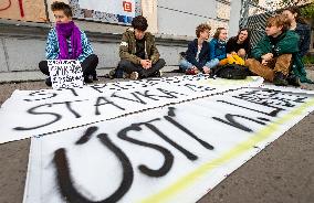 demonstration calling for closing down of coal-fired power plant Pocerady