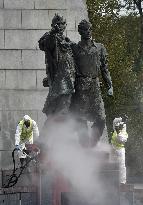 specialized company began to clean the Red Army Memorial in Ostrava