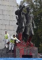 specialized company began to clean the Red Army Memorial in Ostrava