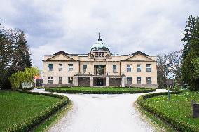 New Castle in Ratbor, Hotel Chateau Kotera