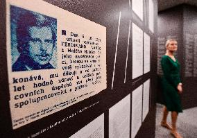 Exhibition Havel na Hrad, Story of 1989