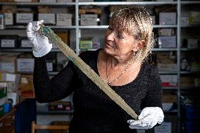 Early Bronze Age sword found