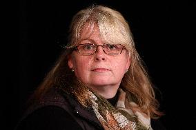 Veronika Vendlova, Mikulas Minar, Benjamin Roll