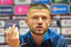 VALON BERISHA, Kosovo national football team