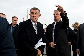 Andrej Babis, Roman Knap